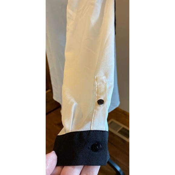 The Limited Blouse Sz Medium Long Sleeve Contrasting Black Peter Pan Collar Top - Picture 4 of 11